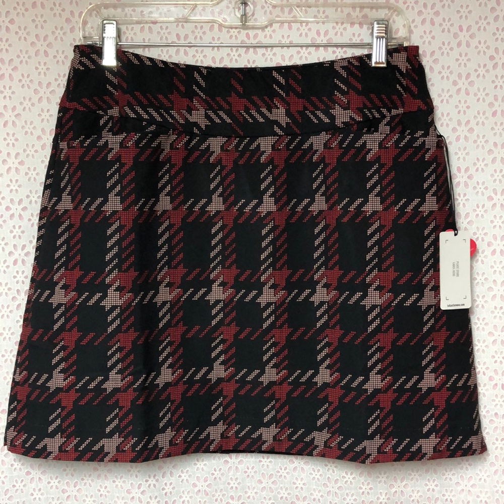 Pull On Skort Activewear by TAIL